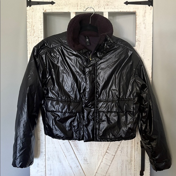 NWT All in Motion Black Puffer Jacket - Picture 6 of 11